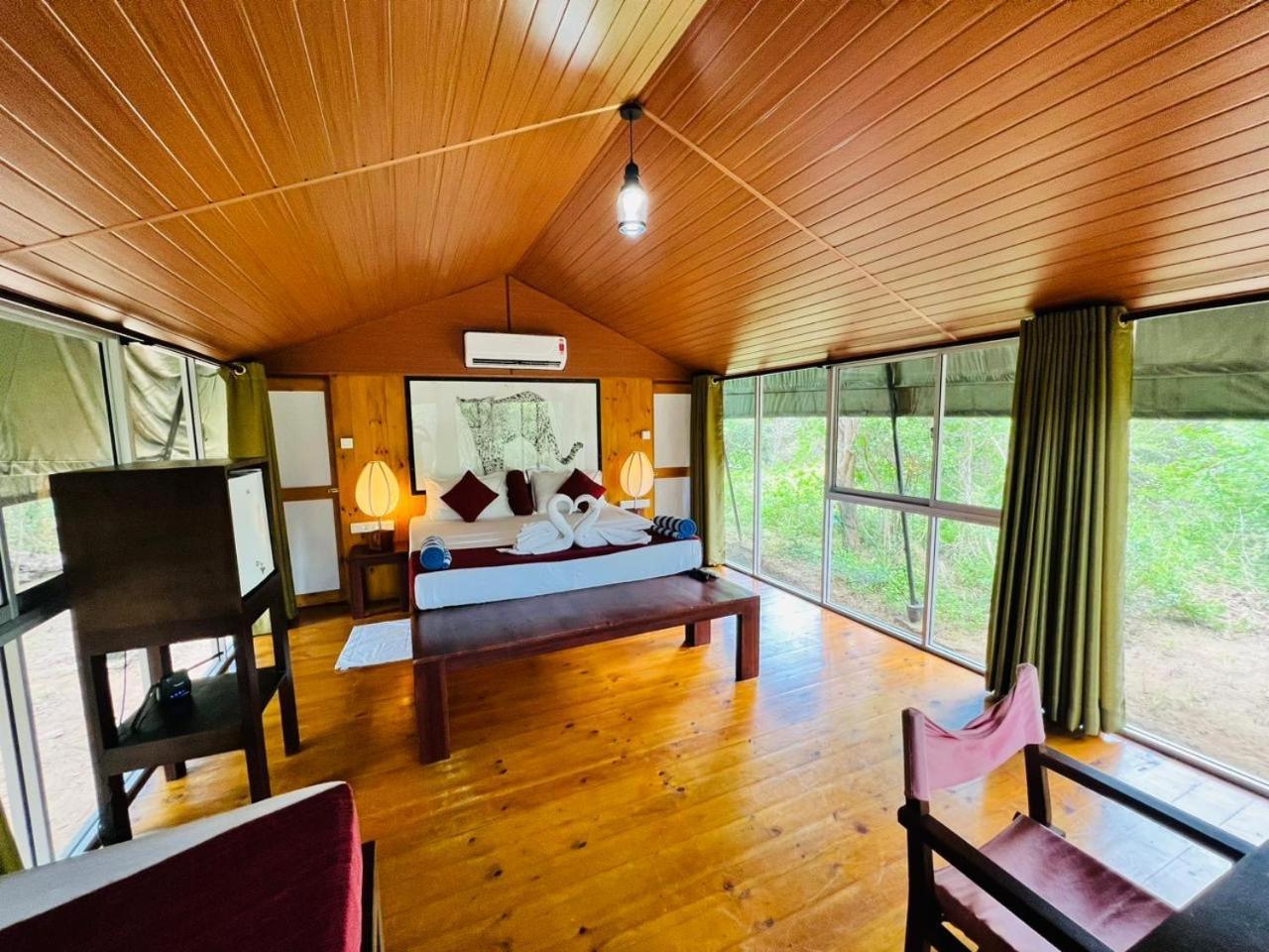 Yala Hotel Lion -Air Conditioned High Luxury Safari Camp Exteriér fotografie